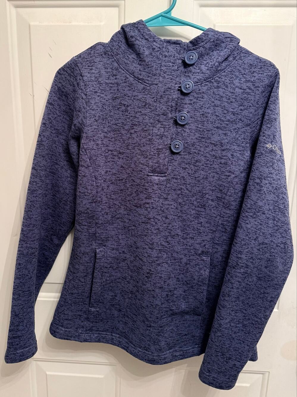 New cozy Columbia Darling Days Pullover Blue Henley Hoodie. Size Small